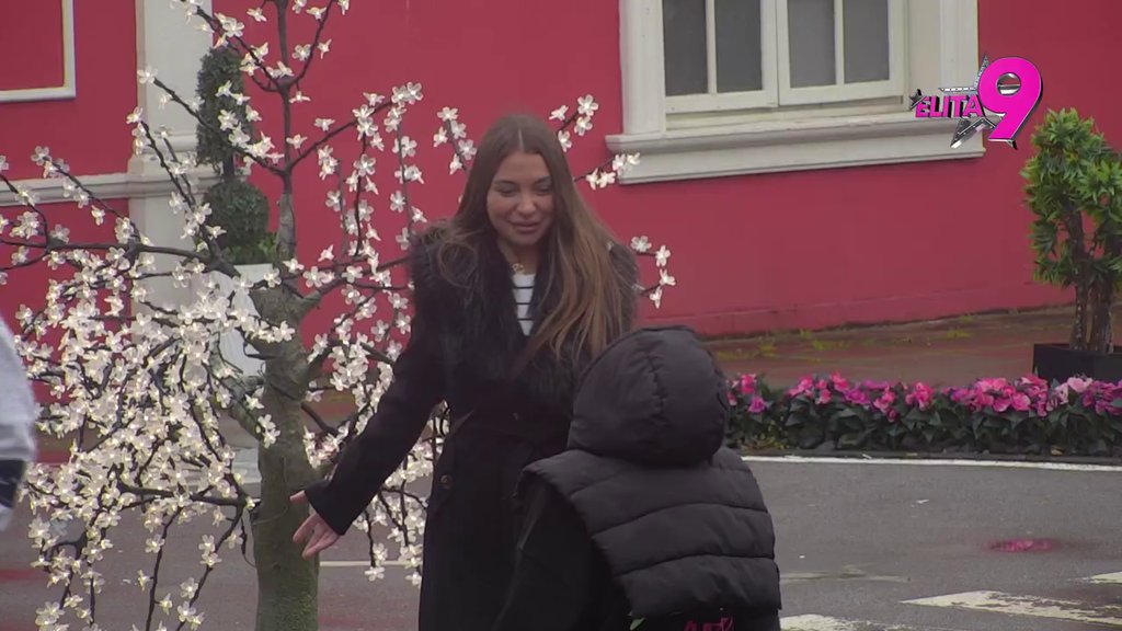 NEOČEKIVANO! Sara OTKRILA TAJNU Toši u vezi Ivana: Ja njega volim, a on ne može bez mene (VIDEO)