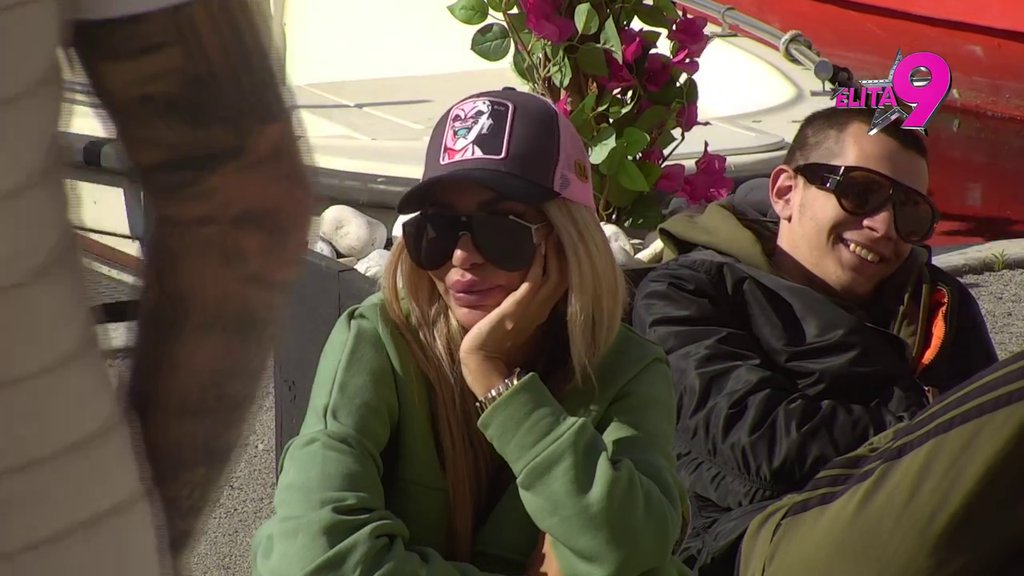 SVE MI GORI OKO SRCA: Janjuš otvorio dušu o Aneli, ona nije skinula pogled sa njega! Večeras se sprema totalni HAOS (VIDEO)