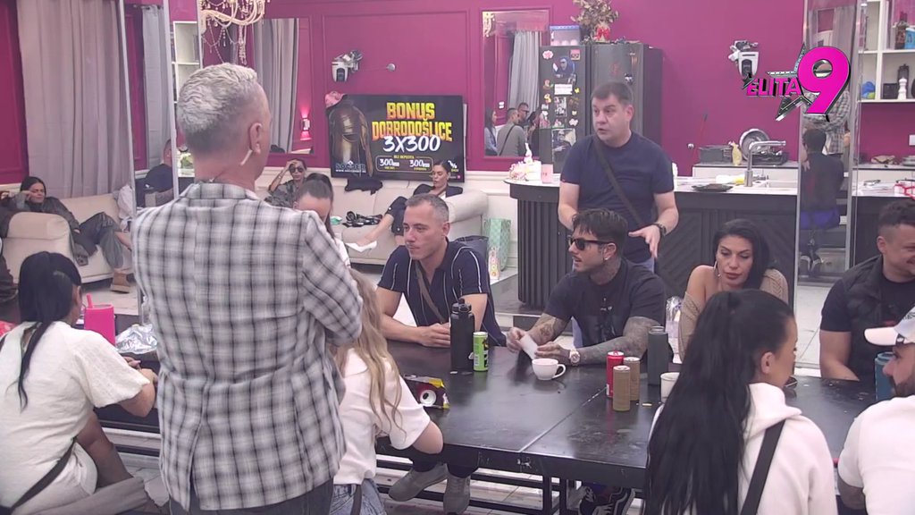 Izgubio je sve muške kodekse! Đukić na stubu srama zbog vaćarenja sa Lukinom bivšom verenicom! Cimeri ga srozali na dno! (VIDEO)