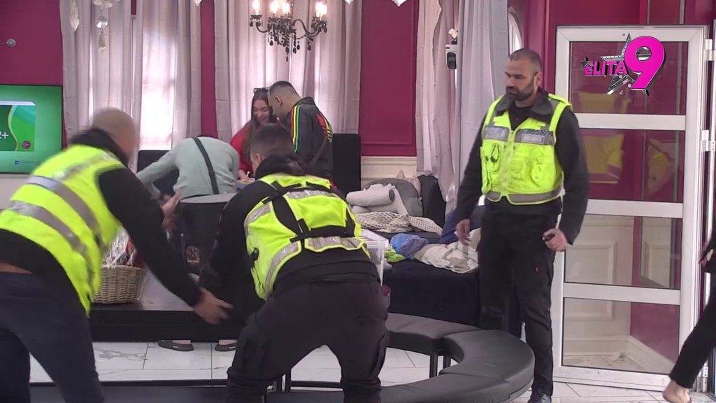 Nesuđena armija postala suđena! Anita i Luka dobili poklone za TREĆU MESEČNICU! (VIDEO)