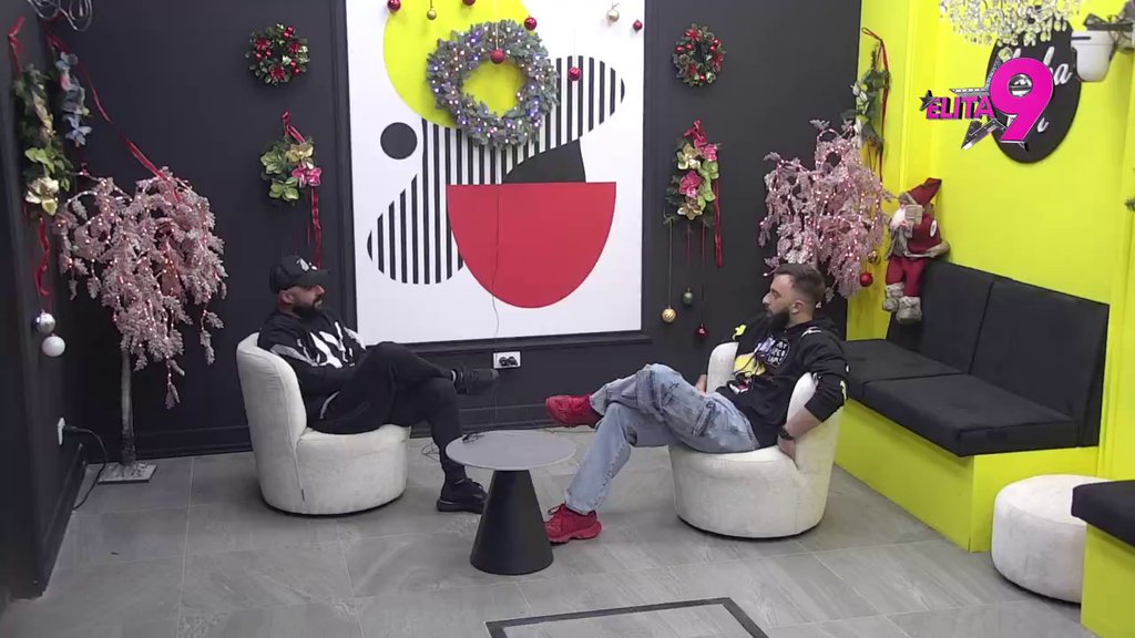 Da je otišla u Linc, došla bi kod mene na noć i ćao kući: Luka konačno presekao sa Aneli! Pomirenje ni na vidiku, pa se obratio Ahmićima: Ne treba mene da blate, neka hvale svoje dete (VIDEO)