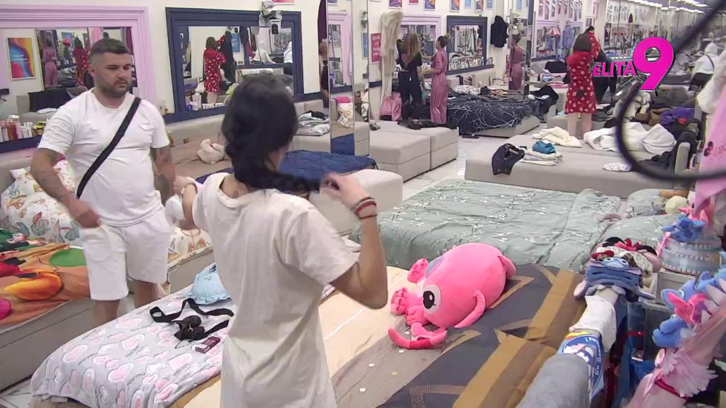 Leo ima više prava na reč nego on: Alibaba definitivno vezan u Majin kavez, samo što ne krene da laje! (VIDEO)