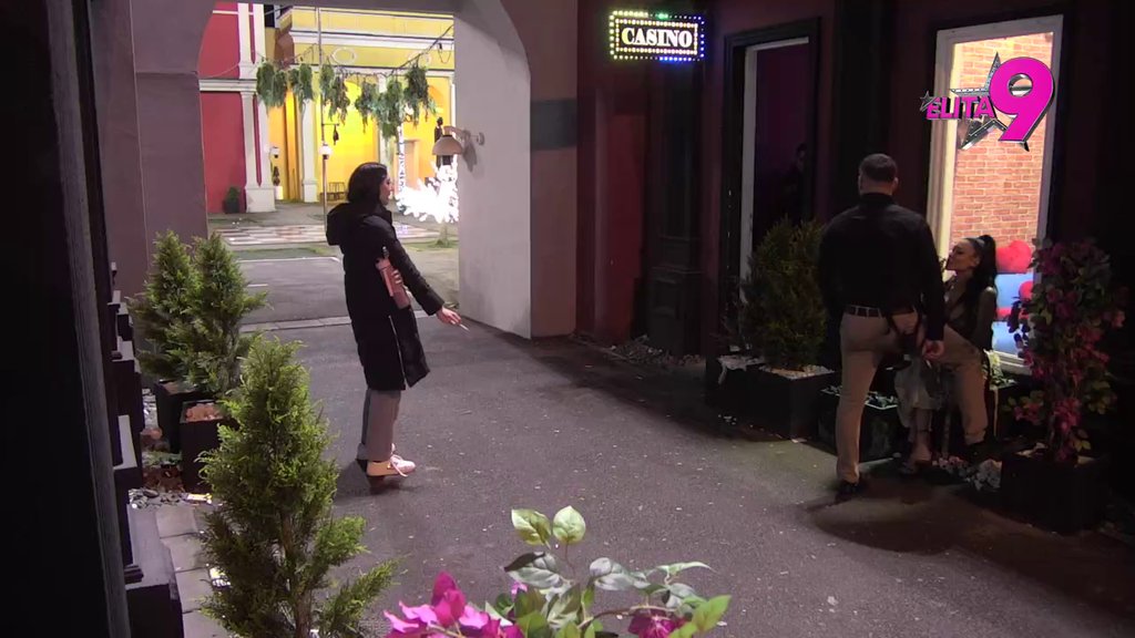 On da ljubomoriše, ona da pravi haos! Asmin OVO zabranio Maji, ona odmah krenula da ga ponižava! (VIDEO)