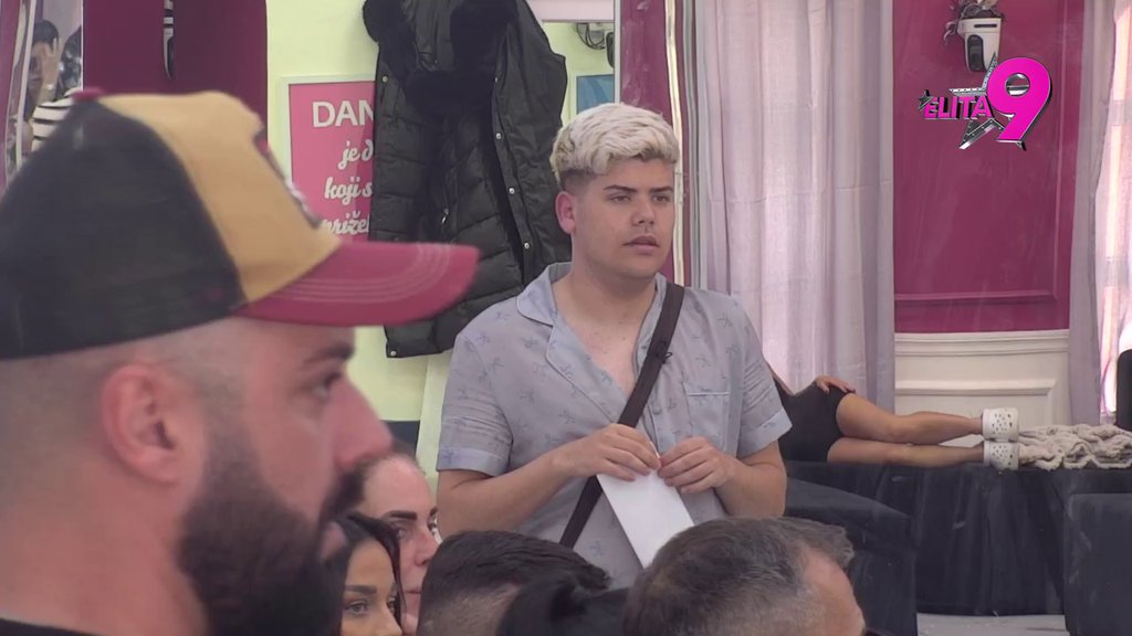 Veliki šef poslao bitno pismo u Elitu: Takmičari na teškom zadataku! (VIDEO)