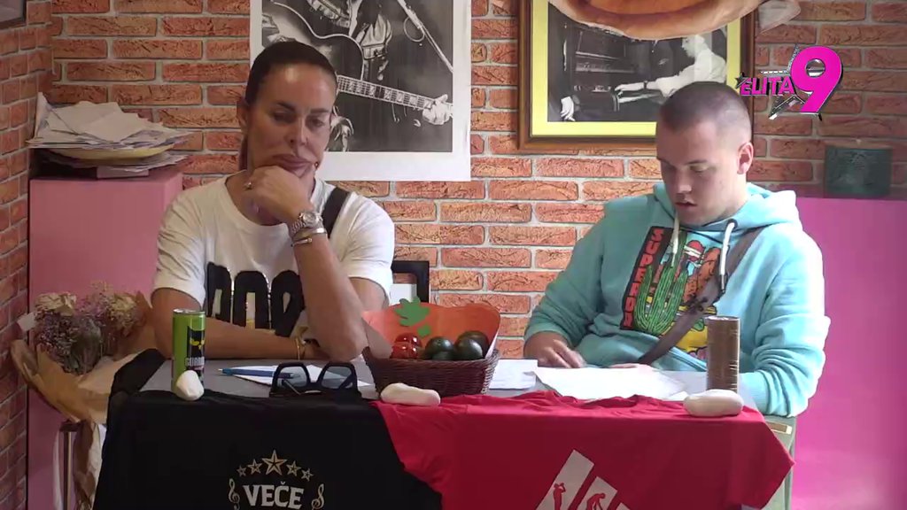 RASTAVLJANJE NA SITNE ČINIOCE: Janjuš uhvatio zalet, pa rekordnom brzinom sasuo Aneli sve u lice: NIŠTA BOLJA NISI OD ASMINA... (VIDEO)