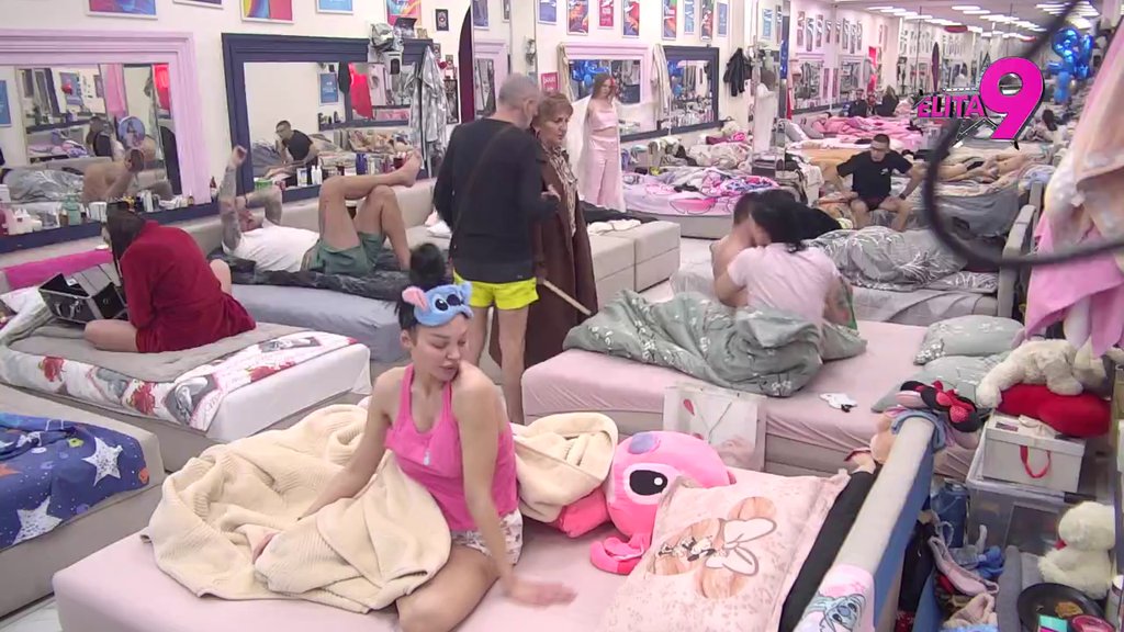 Hitan sastasnak u Eliti: Džehva postrojila takmičare, moraće da rade (VIDEO)