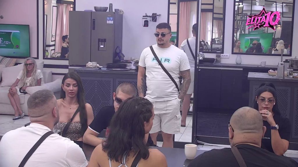 MI IMAMO TERET ZATO ŠTO IMAMO DECU: Terza se solidarisao sa Aneli, pa OVO žestoko zamerio Caru! (VIDEO)