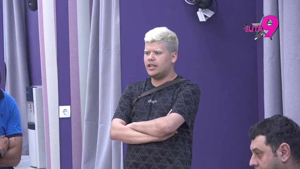 Uroš počeo da rešeta Staniju, a onda se Aneli i Ivan ponovo POSVAĐALI: Majmunko raspala! (VIDEO)