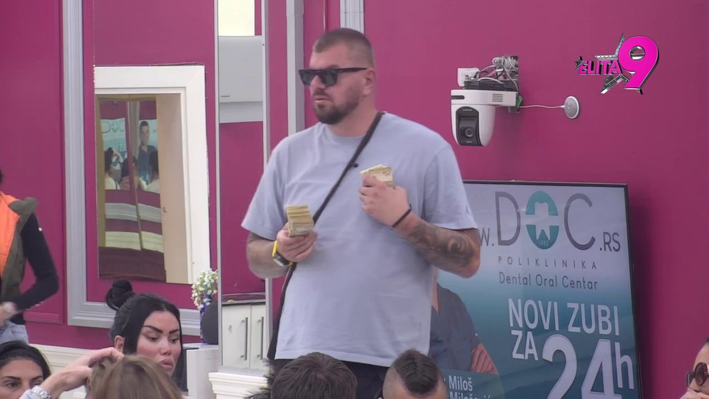 OPŠTI HAOS! Janjuš na meti žestoke osude zbog Aneli i Maje, Asmin odmah doleteo da ga opravda (VIDEO)