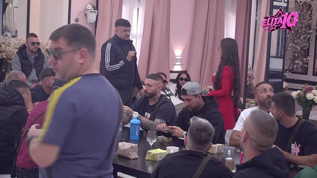 DVA PUTA SMO IMALI S*KS: Terza raskrinkao Slađu Krnjajić! Preselo mu zbog njenog moralisanja, otkrio da mu je prvo veče u krevetu dala! (VIDEO)