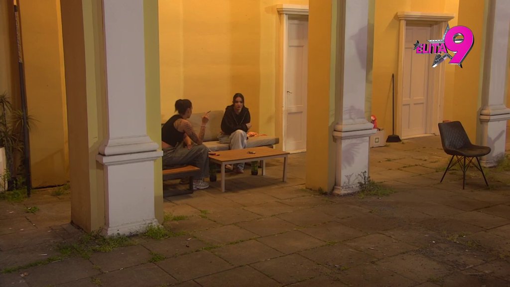 Ponovo je izbacio iz takta: Mina ruši sve pred sobom zbog Viktora, on lagan kao pero! (VIDEO)
