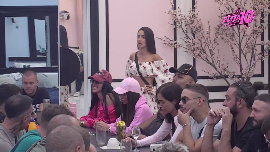 Ti si nju ugasio! Anđela i Karić otkrili lepe osobine jedno o drugom, pa Marinković urnisao Aneli zbog njenog odnosa sa Carem (VIDEO)