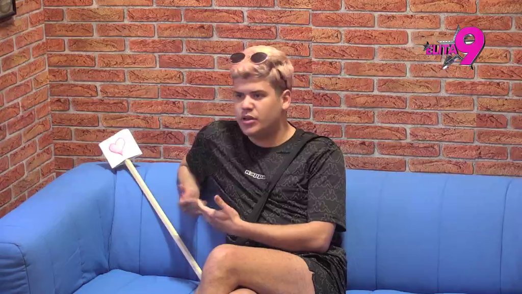 ON JE PREVRTLJIV, OBIČNA LAKRDIJA: Uroš repetirao vređalicu, usmerio je u Asminovom pravcu, pa potkačio Nerija i Hanu! (VIDEO)