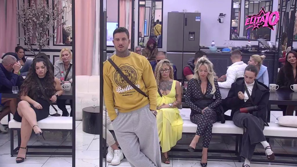 Nije mi svejedno, nisam ravnodušan: Đukić progovorio o vezi Aneli i Cara, pa ga potkačio da je arogantan (VIDEO)