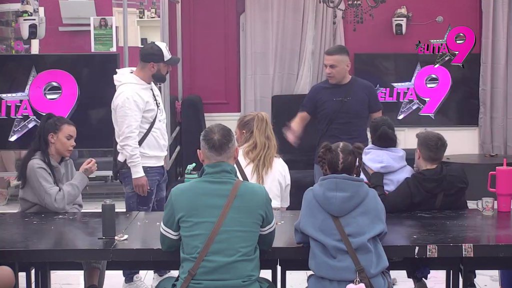 Što si meni čestitao ako sumnjaš da je Filipovo dete? Luka gori od besa, Bebica ga POGODIO U METU: Sedam dana pre tebe je spavala s drugim! (VIDEO)