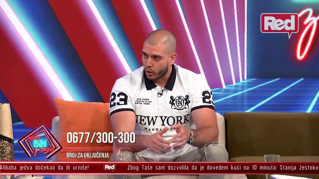 Kažem joj da skida gaće, pa ako se... Dejan Dragojević i Jovana vredno rade na prinovi, on priznao da izabranici pomno prate plodne dane! (VIDEO)