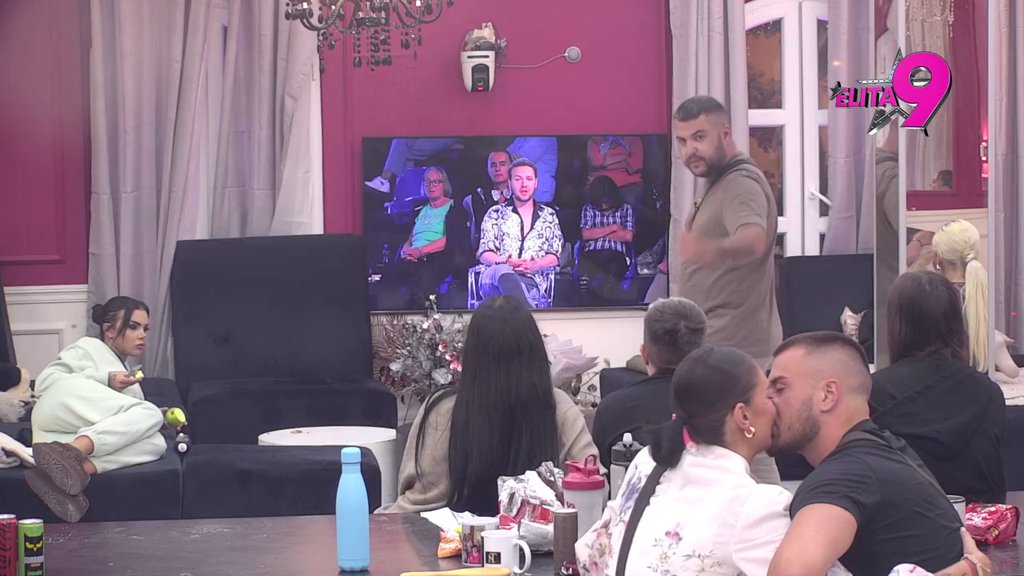Kritičari izneli svoj sud! Evo šta misle ukućani po pitanju problema Matore i Dragane sa porodicom Stojančević: Grade kuću na lošim temeljima, ali je SLABA GRADNJA (VIDEO)