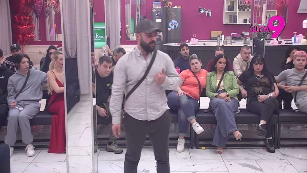 Oni su samo par puta imali odnose: Luka se uživao da odbrani Anitu, šok detaljima krenuo da napada Anđela! (VIDEO)