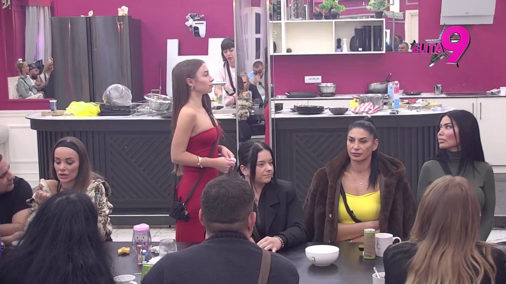 AKO SAM TRUDNA RODIĆU MU DETE! Sara Stojanović dotakla dno, moli Saleta za mrvu ljubavi, on je isponižavao za sva vremena (VIDEO)