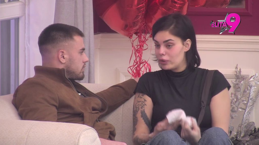 Nova drama: Mina Vrbaški zajecala na sav glas zbog Viktora, jednu stvar mu žestoko zamerila! (VIDEO)