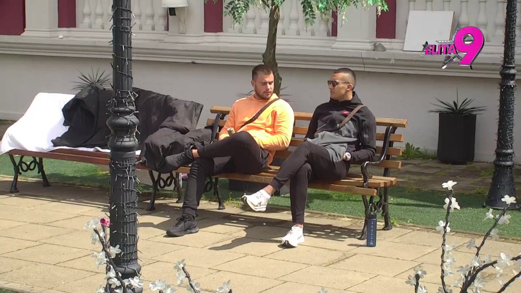 Mama, ako možeš samo... Viktor Gagić potpuno uništen zbog Minine izdaje, na IVICI SUZA SE OBRATIO MAJCI! (VIDEO)