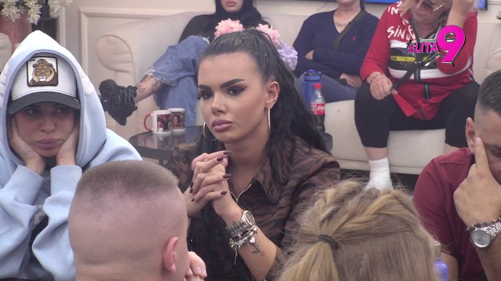 UJEDINILA SI MAJU I ANELI: Miljana zakopala ratne sekire sa Anitom, jednom rečenicom joj vratila samopouzdanje! Matora nije izdržala da ne isproziva Anđela (VIDEO)