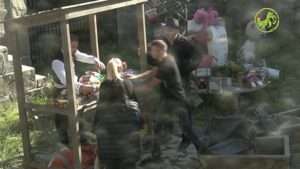 'ALI OVO NIJE VIKTORIJA' Boži Džonsu potonule sve lađe jer nije video svoju lepšu polovinu na pijaci (VIDEO)