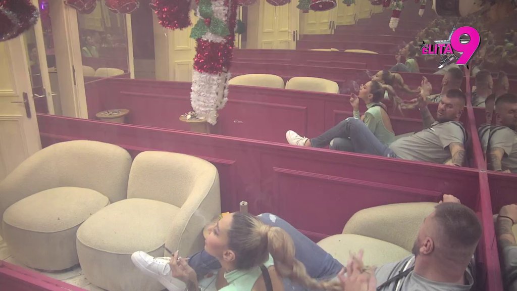 Nemoj da se foliraš: Janjuš ne skida ruke sa Aneli, raskrinkao je pred kamerama! (VIDEO)