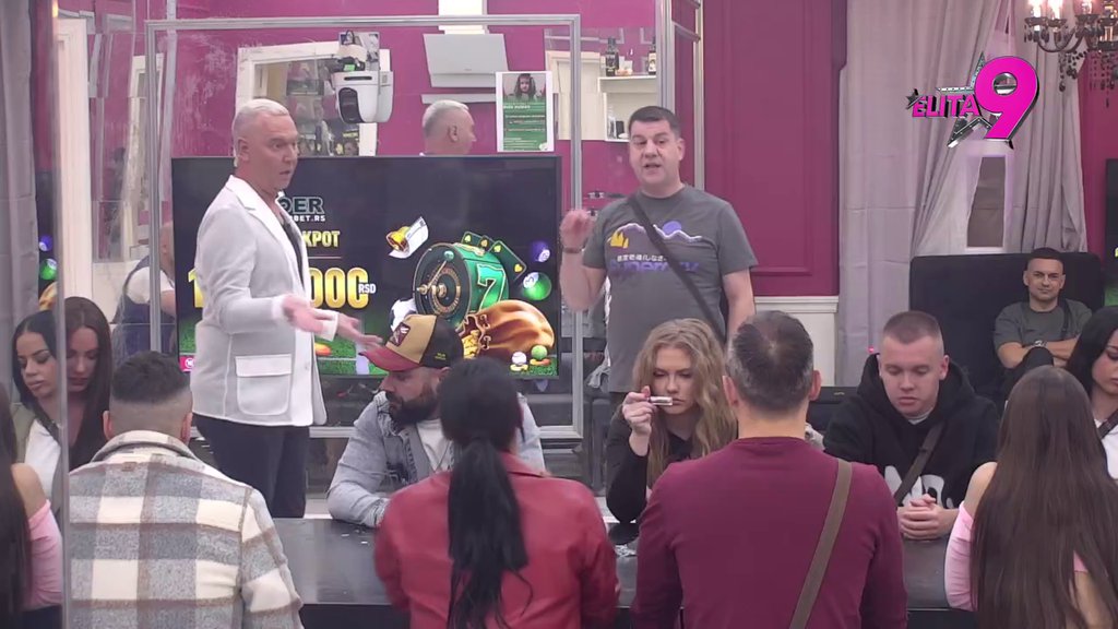 Žestok početak: Svi bruje o Borinom poniženju Maje Marinković, Asmin ga urnisao bez dlake na jeziku! (VIDEO)