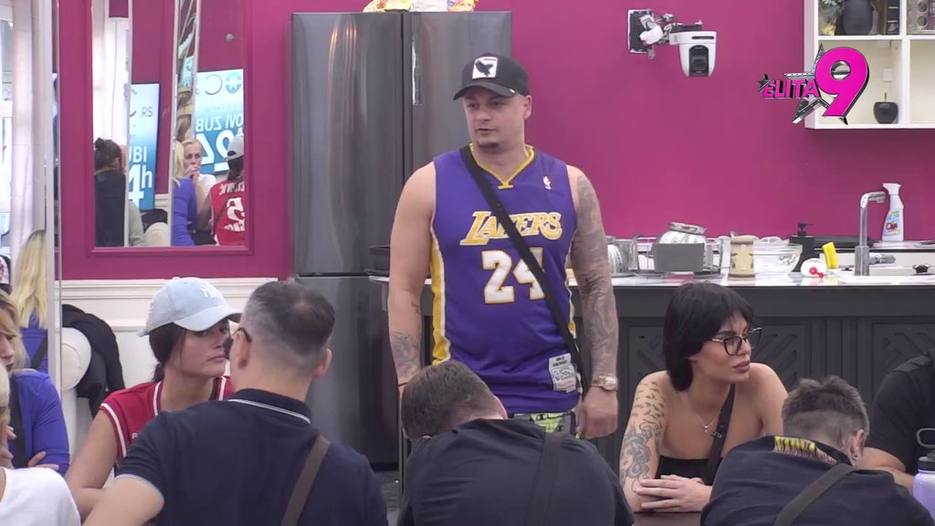 HAOS U ELITI! Raskrinkana prljava igra Aneli Ahmić: Luka saznao šta mu je iza leđa radila sa Anđelom, na najgluplji način pokušala da se opere od FLERTA sa njim (VIDEO)