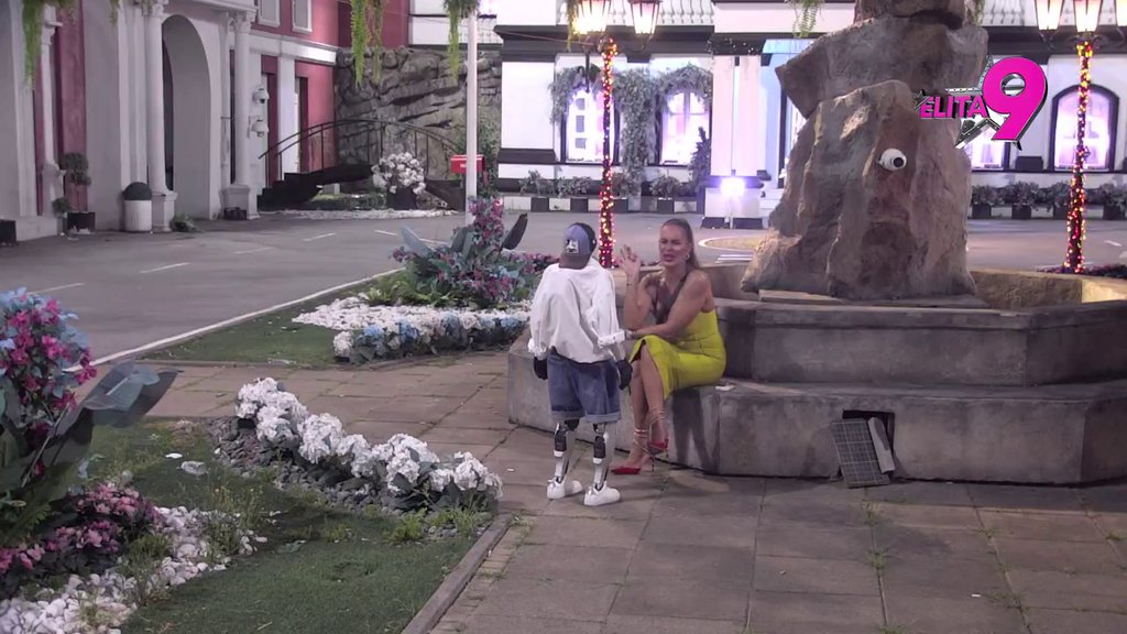 ONI ĆE U LUDARU PRE MENE: Kačavenda razmišlja kao da dodatno pomuti um svojim bivšim šemama, smatra da je za njih cvetić! (VIDEO)