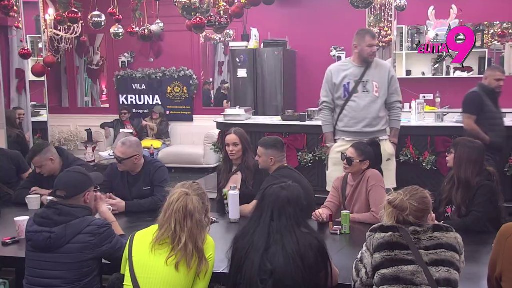 Nisam sponzoruša: Janjuš svojim pitanjem izazvao smeh u Eliti, Anita priznala da li će preuzeti Lukin odnos! (VIDEO)
