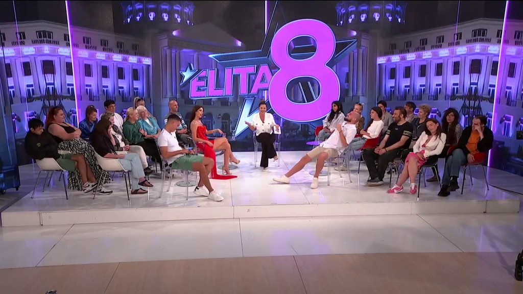 RAZVEZALA JEZIK: Mimas repetirala vređalicu, pa osula rafal kao nikada do sad po Sanji i Marku: ON ŽIVI SA NJOM, JER GA NI NJEGOVI NE ŽELE KOLIKO SMRDI! (VIDEO)
