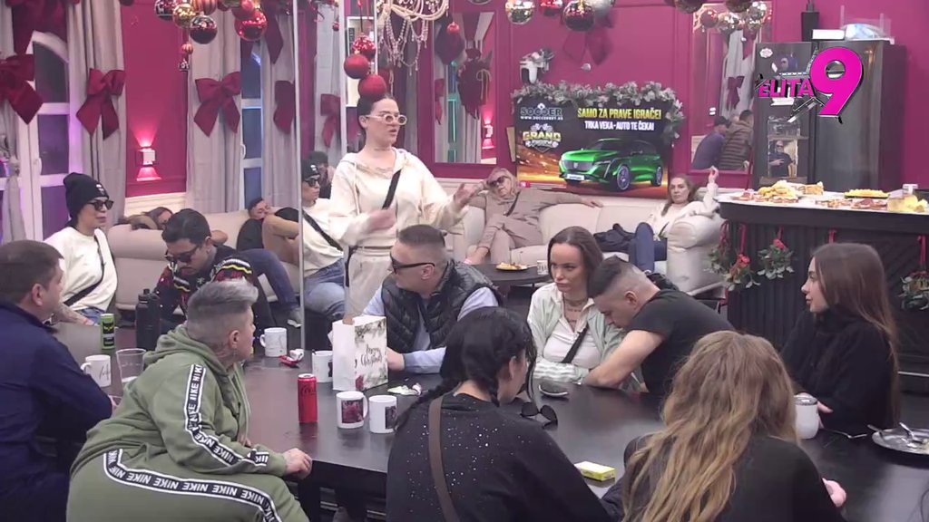 Nije im do interesa deteta nego do sujete i kompleksa: Bebica žestoko udario na Terzu i Milicu! (VIDEO)