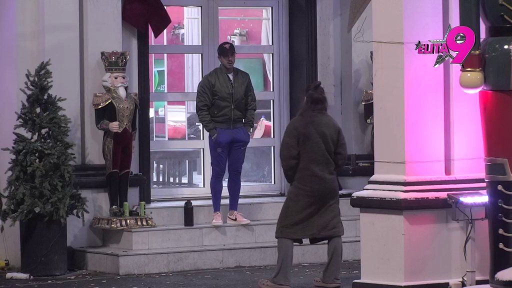 Postala sinonim za poniženje: Đukić obrisao Boginjom patos kao truleks krpom, ona samo što ne zaplače zbog šut-karte! (VIDEO)