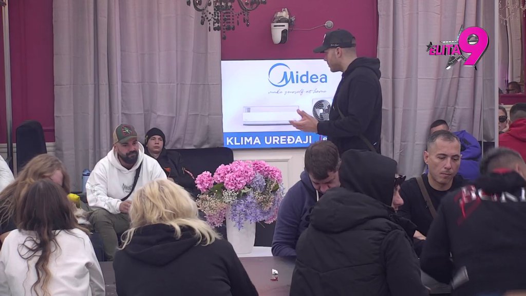 Isterala sve na čistac: Maja se brutalnim rečima obratila Terzi i Mini, žestoko im zamerila gnusne uvrede! (VIDEO)