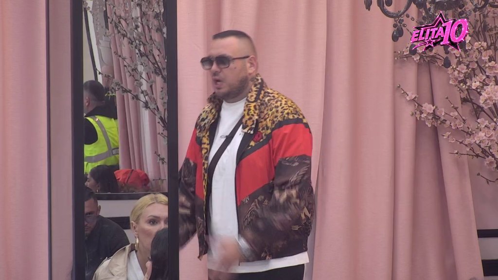 Ako ti se nakačim, upalićeš sve čitiri i voziti u rikverc: Car objavio žestok rat Nemanji, zatresla se Bela kuća, lete uvrede kao konfete! (VIDEO)