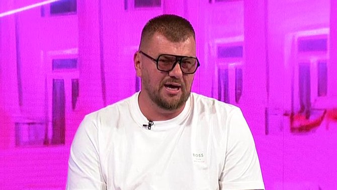Procvetao! Gledateljka nazvala Janjuša POBEDNIKOM, pa udarila na Kačavendu: Majka si, a tako se ponašaš (VIDEO)