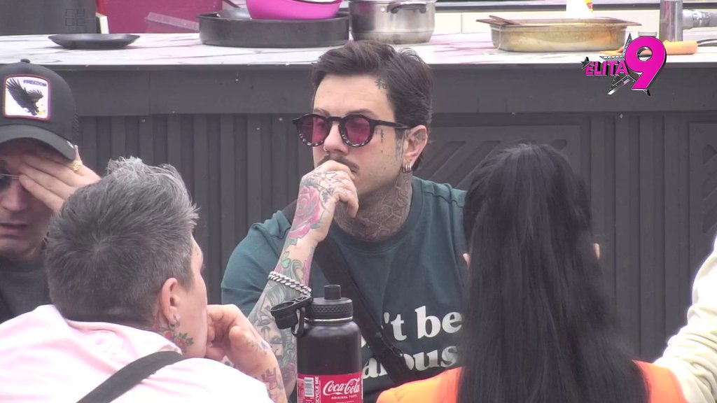 Osim debelog stomaka ništa nisam videla: Maja zgazila Alibabu kao mrava, zbog ponižavanja Filipa osula rafalnu paljbu! (VIDEO)