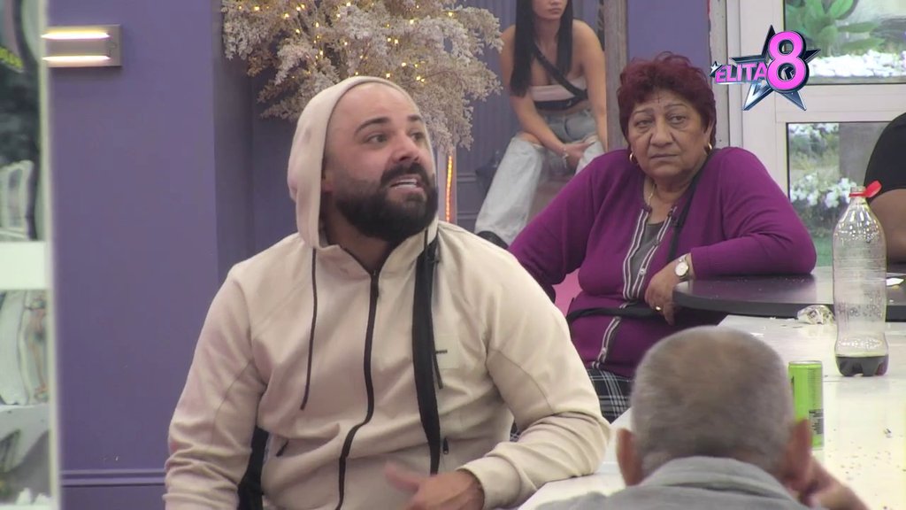 Maratonski haos Kačavende i Luke: Pljušte žestoke prozivke, ona najavila žestoko raskrinkavanje u Narod pita! (VIDEO)