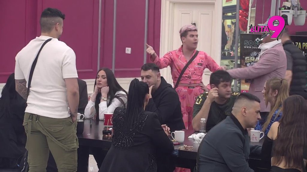 POŠALJITE ADVOKATA! Terza rešio da krene u borbu za starateljstvo, HITNO se obratio porodici, pa žestoko udario na Anu Spasojević: Pitajte da li je bila sa čovekom koji ima trudnu ženu! (VIDEO)