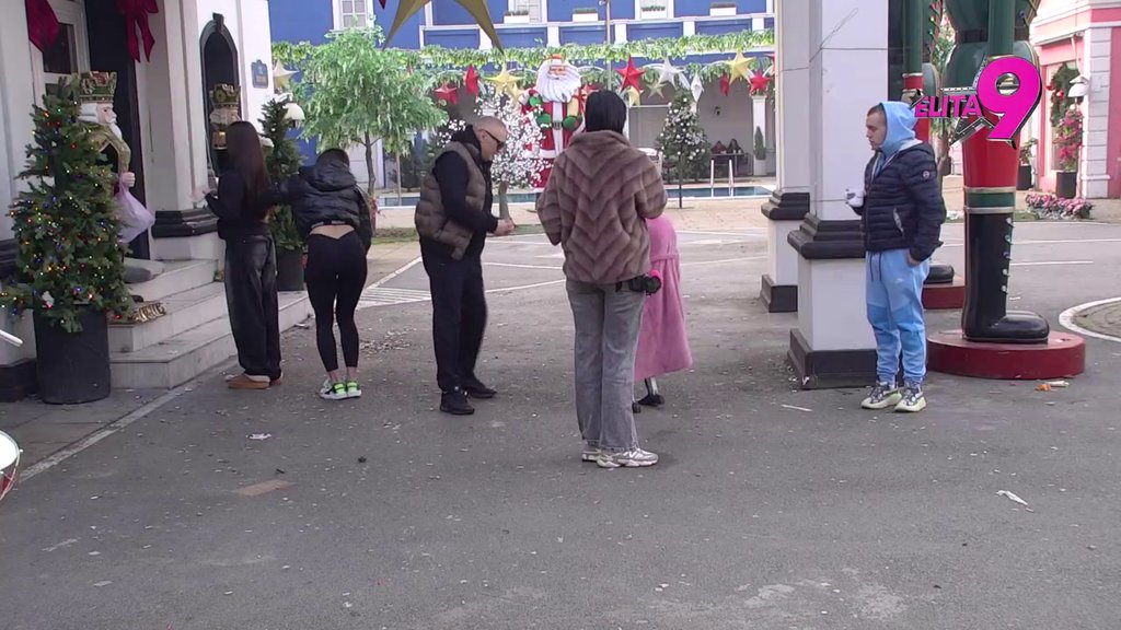 Rešila da pokaže svoje umeće oko ŠIPKE: Dušica zatražila zadatak od Toše, pa zapenila na Uroša (VIDEO)