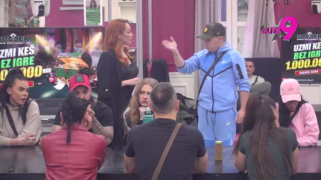 Saterana u ćošak: Anita se pogubila u lažima o profilu Orhideja i susretu sa Stanijom! (VIDEO)