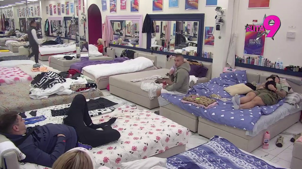 Obračun trese Belu kuću! Dačo i Aneli zaratili, pale najteže uvrede na račun porodica: Asmin doleteo da reaguje (VIDEO)