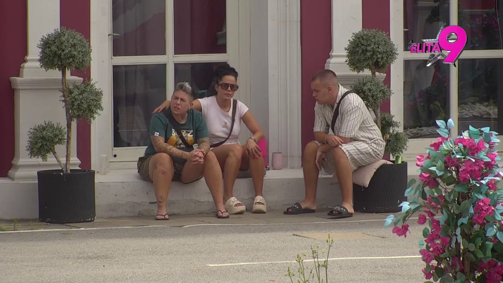 Viktor i Aneli su se PECKALI, zato se Filip naljutio! Dača i Matora raskrinkali sve, pa zaključili: On je klinac, misli da je popio svu pamet sveta! (VIDEO)
