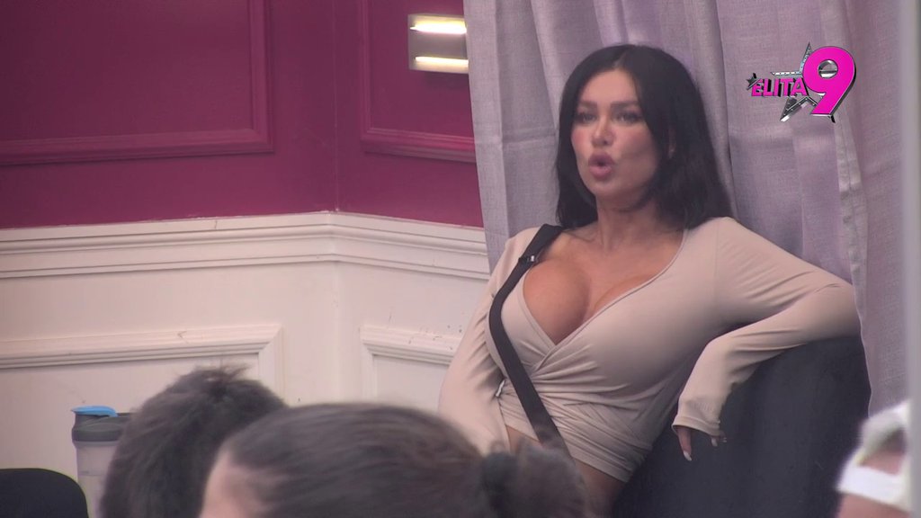 SVE SE ORI ZA CRNIM STOLOM! Aneli i Stanija ponovo u klinču, Dača i asmin u brutalnom obračunu: Maja ne trpi seljake (VIDEO)