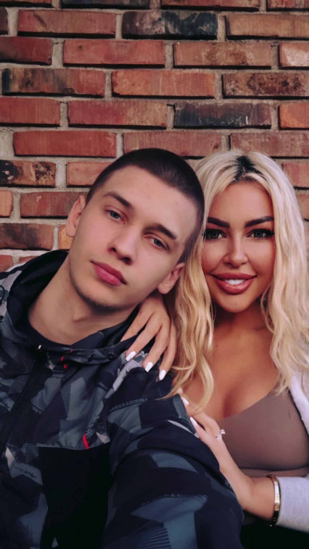 PREOKRET! Andrej iz Elite se pomirio sa 20 godina starijom ženom od koje se razvodio posle osam dana braka, sada se oglasila i ona
