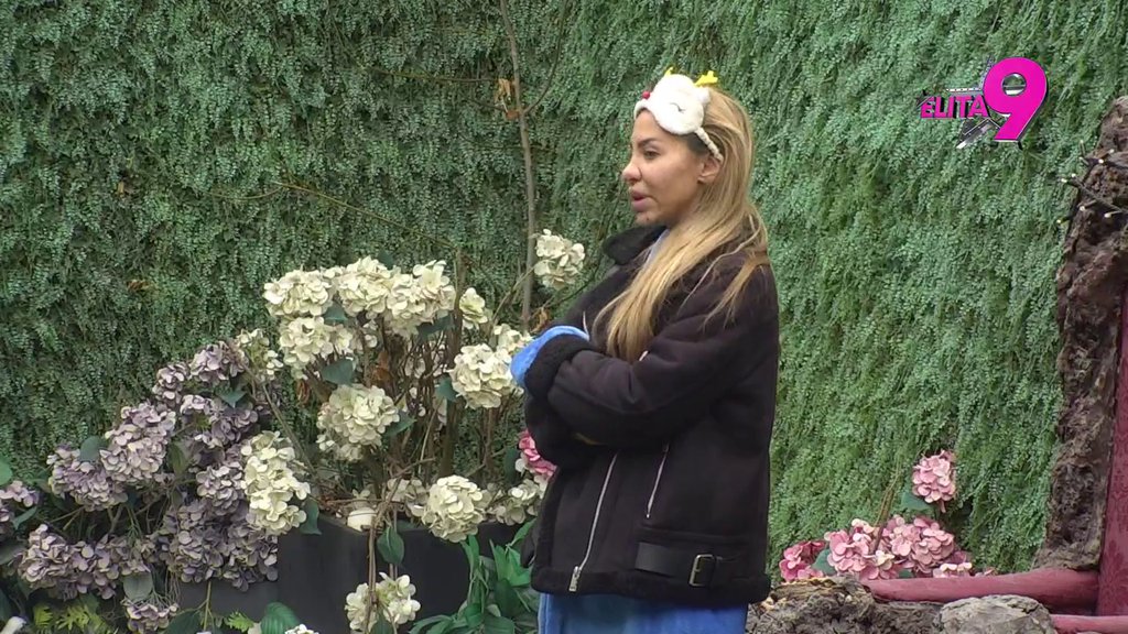 Ogolila dušu do srži: Aneli na ivici suza progovorila o bivšim momcima, pa priznala da će se od danas igrati sa svima! (VIDEO)