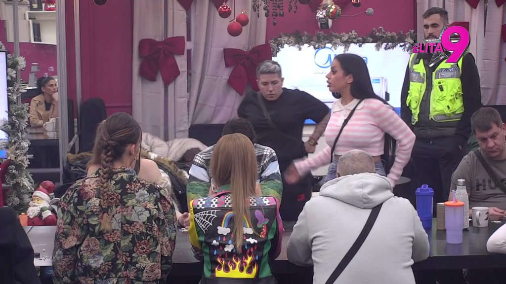 Bez dlake na jeziku! Matora bez zadrške oplela po Bebici zbog odnosa sa Terzom: Kada bi ponovo vređao Draganu, ja mu bar ne bih poklonila sat (VIDEO)