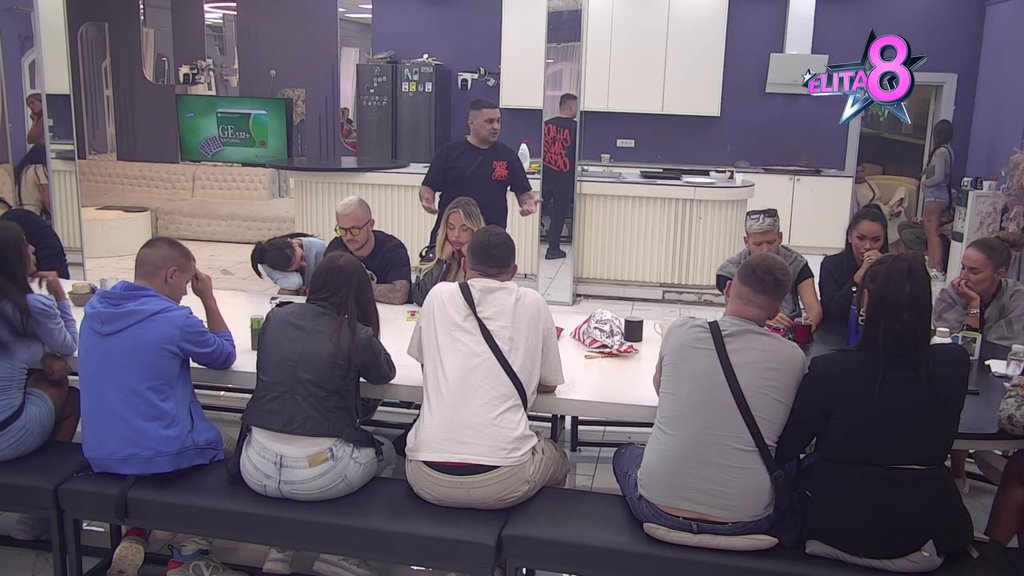 Ispiraš mozak i nama i penzionerima: Aleksandra skinula rukavice, nahvalila Anđelu, pa žestoko ponizila Gastoza: Moja ćerka je zrelija od njega! (VIDEO)